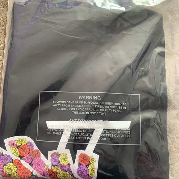 OVO Celebration Owl Tee - Picture 5 of 7